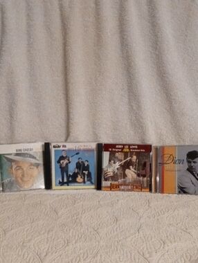 Classic Hits CD Collection - Assorted Artists - Multi-Color